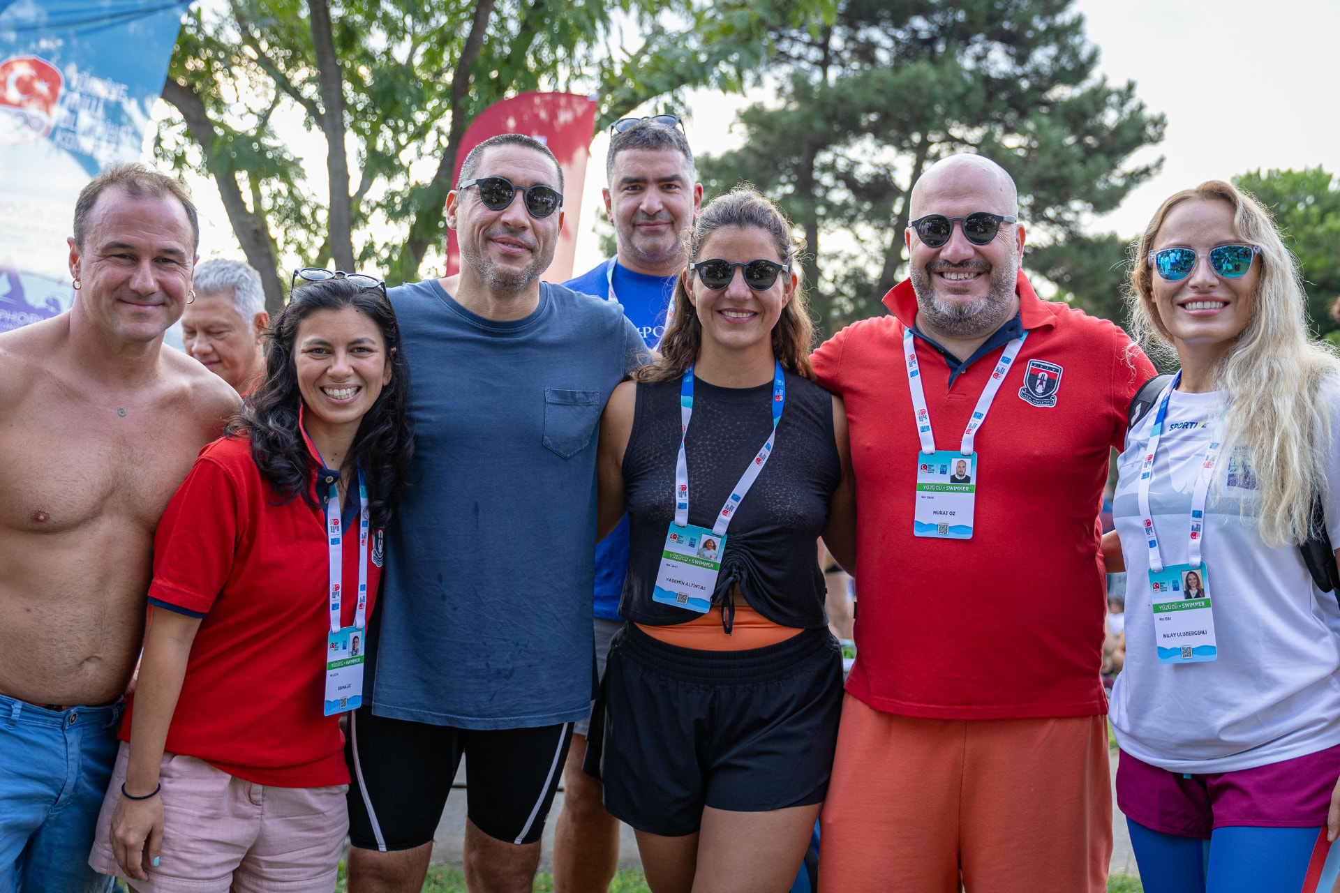 Bebek Swimming Club swimmers at the Bosphorus race